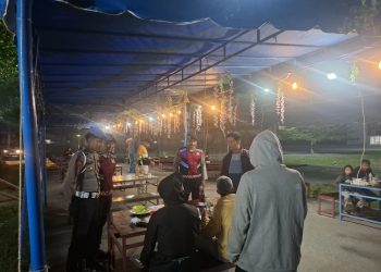 Polres Pakpak Bharat dan Jajaran Gencar Laksanakan KRYD dan Sambang Ciptakan Kamtibmas Yang Kondusif Di Tengah Masyarakat.