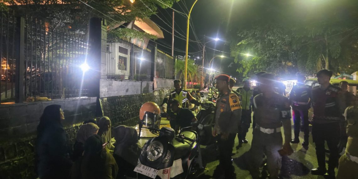 Aksi Premanisme Lapor Ke Call Center 110 Polres Sibolga