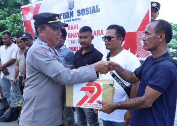 Bantuan Sosial Diberikan Kepada Buruh Bongkar Muat, Peringati Hari Bhayangkara Ke-79