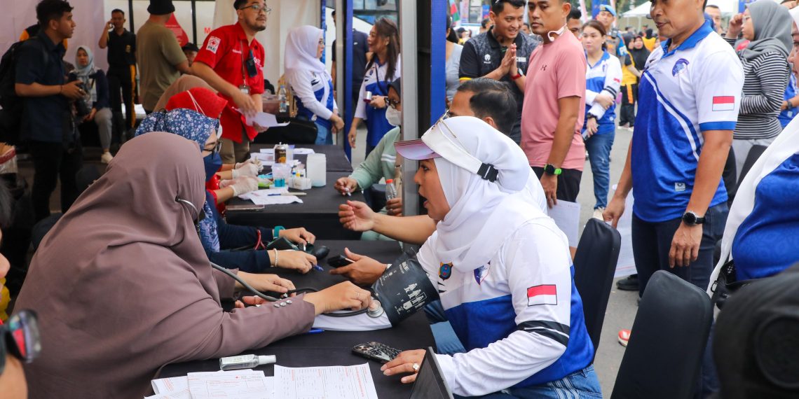 Momen HUT Bhayangkara ke-79, Polda Sumut bersama Masyarakat Donor Darah untuk Sesama