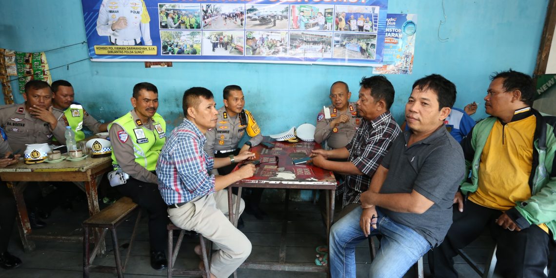 Polda Sumut Edukasi Keselamatan Berlalu Lintas di PT. PMH dalam Rangka Operasi Patuh Toba 2025