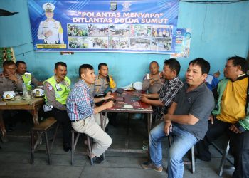 Polda Sumut Edukasi Keselamatan Berlalu Lintas di PT. PMH dalam Rangka Operasi Patuh Toba 2025
