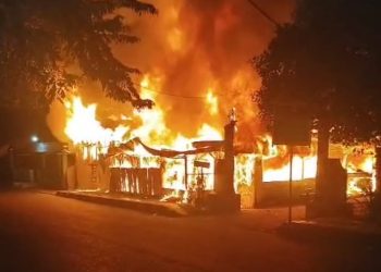Kebakaran Rumah Semi Permanen di Tebingtinggi