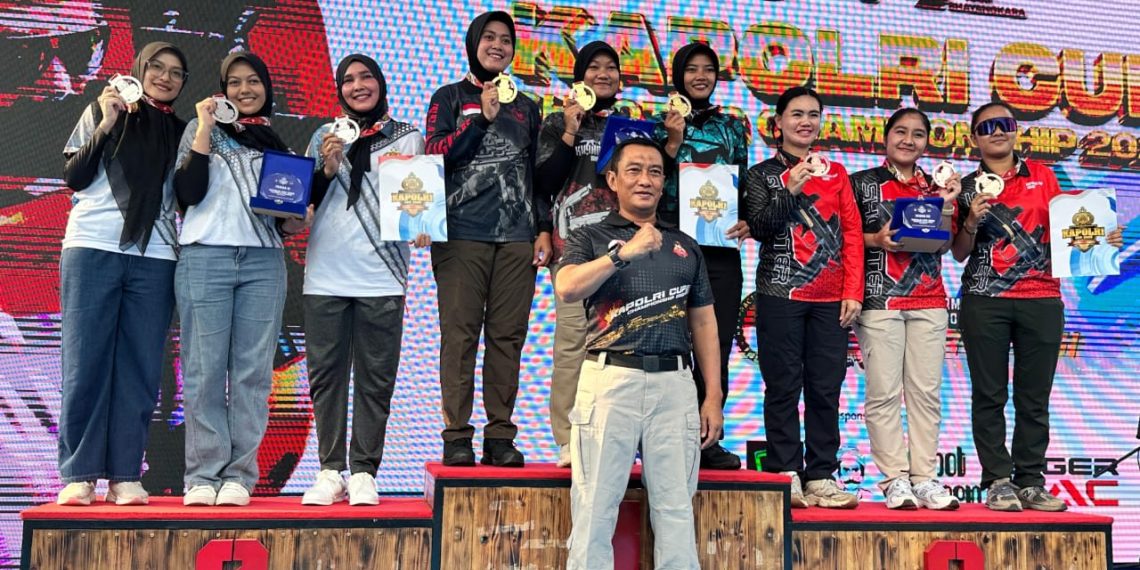 Polwan Polda Aceh Raih Juara II Presisi Beregu dalam Kejuaraan Menembak Kapolri Cup 2025