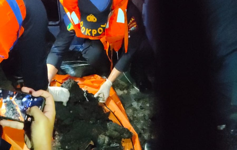 RS Bhayangkara Polda Sulut Pastikan Tulang yang Ditemukan di KM Barcelona V A Bukan Tulang Manusia