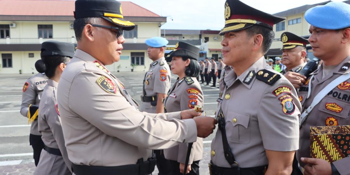 Kombes Gidion Pimpin Sertijab Kabag SDM dan Kapolsek Tembung serta Lantik Pejabat Baru.
