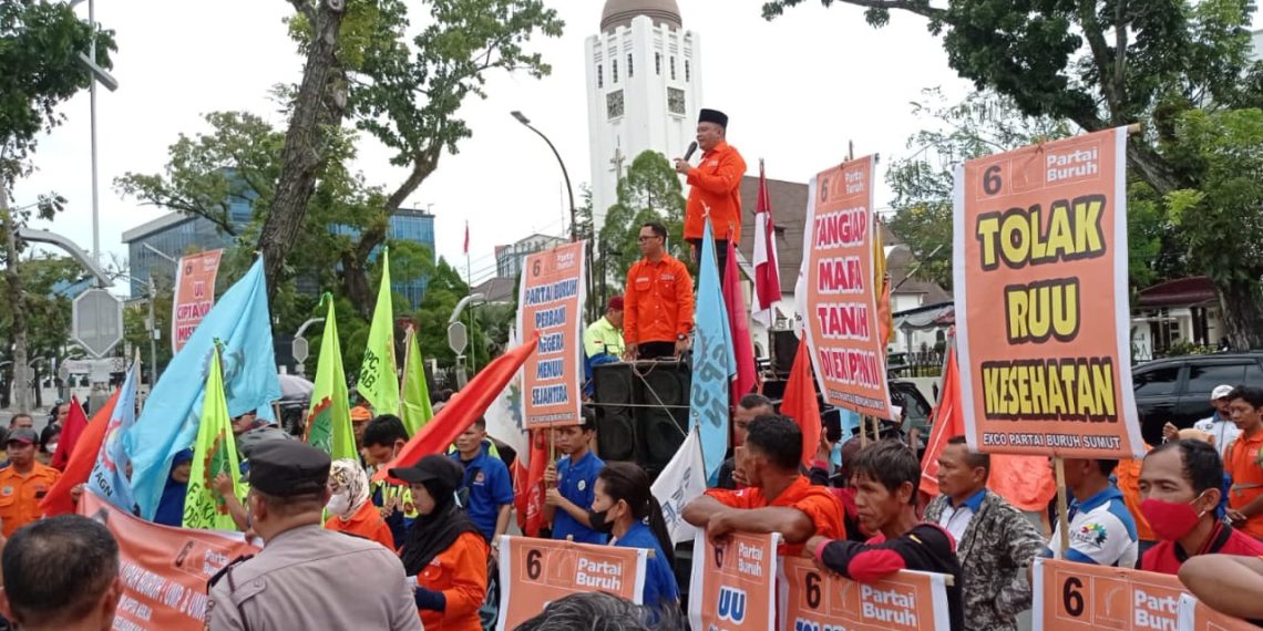 Siap Aksi Seminggu Sekali, Buruh Tuntut Boby Nasution Naikan Upah 10,5% Tahun 2026 dan Perumahan Murah Bagi Pekerja di Sumut