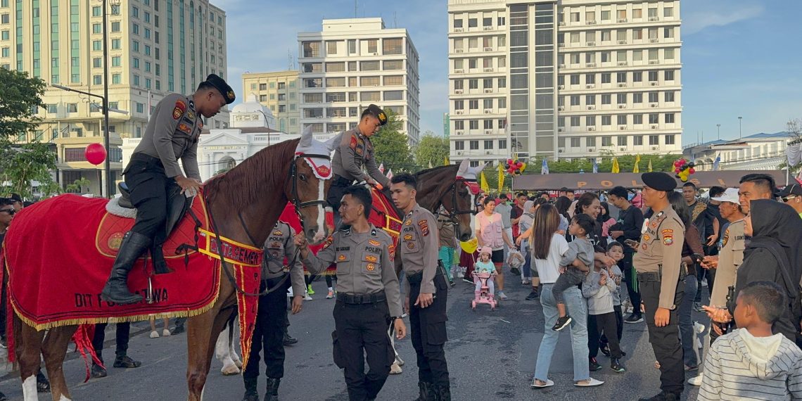 Ditsamapta Polda Sumut Meriahkan Car Free Day dengan Gerakan Pangan Murah