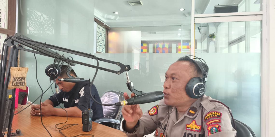 Sinergi Polisi dengan Warga : Penguatan Sistem Keamanan Lingkungan Lewat Pos Kamling