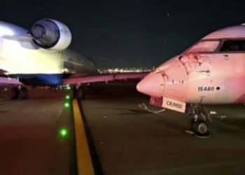 Dua Pesawat Delta Bertabrakan di Landasan Bandara LaGuardia
