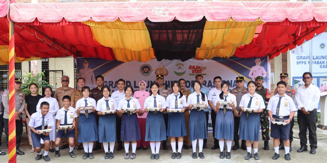 Polres Nias Resmikan Operasional Program Makan Bergizi Gratis (MBG)