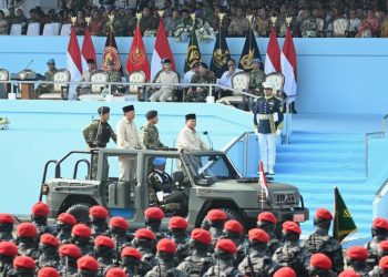 Presiden Prabowo Pimpin Upacara HUT ke-80 TNI di Monas