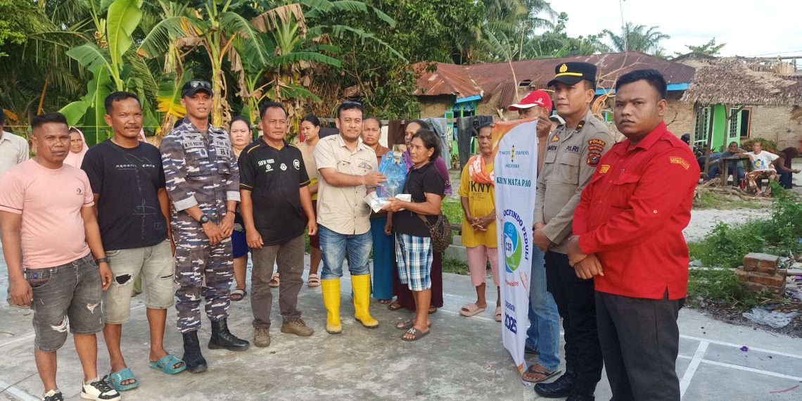 Sinergi Socfindo, TNI-Polri Peduli, Salurkan Bantuan Sembako bagi Warga Terdampak Angin Puting Beliung di Sergai