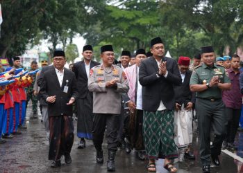 Kapolda Sumut Hadiri Hari Santri: Komitmen Bersama Lindungi dan Majukan Pondok Pesantren