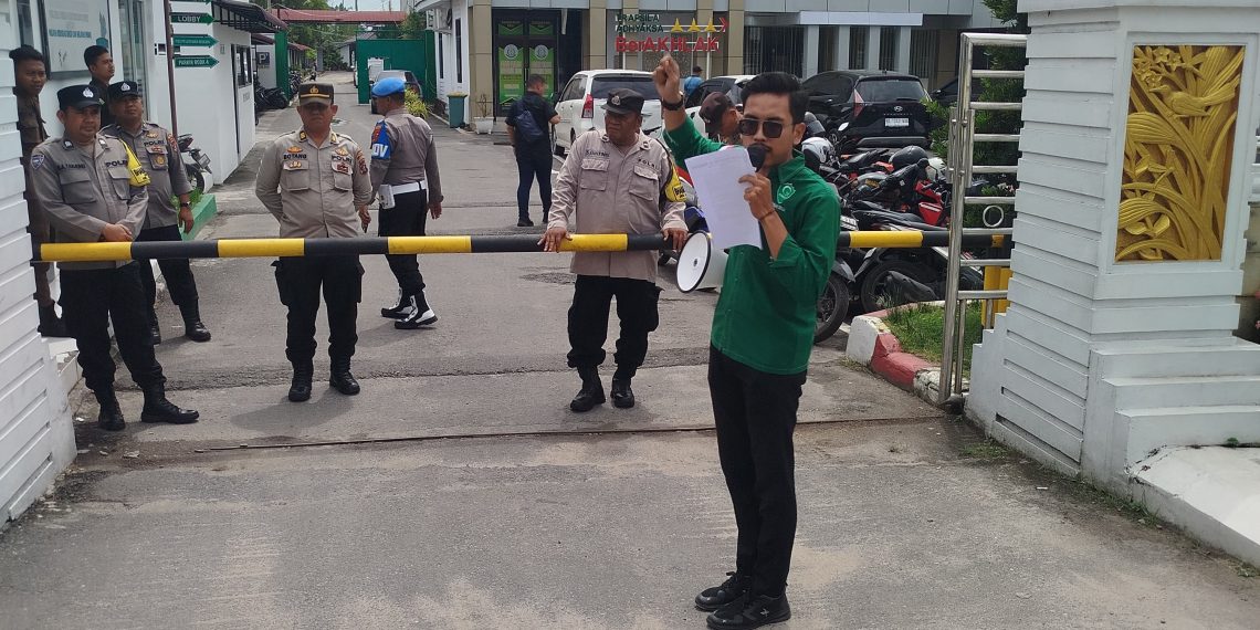 Himmah Unras di Kejari Binjai, Minta Bongkar “Otak Pelaku” Dugaan Korupsi Dana Bagi Hasil Sawit