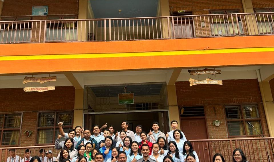 Densus 88 Satgaswil Sumut Ajak Siswa SMA Katolik Kabanjahe Tanamkan Semangat Nasionalisme dan Tolak Paham Radikal