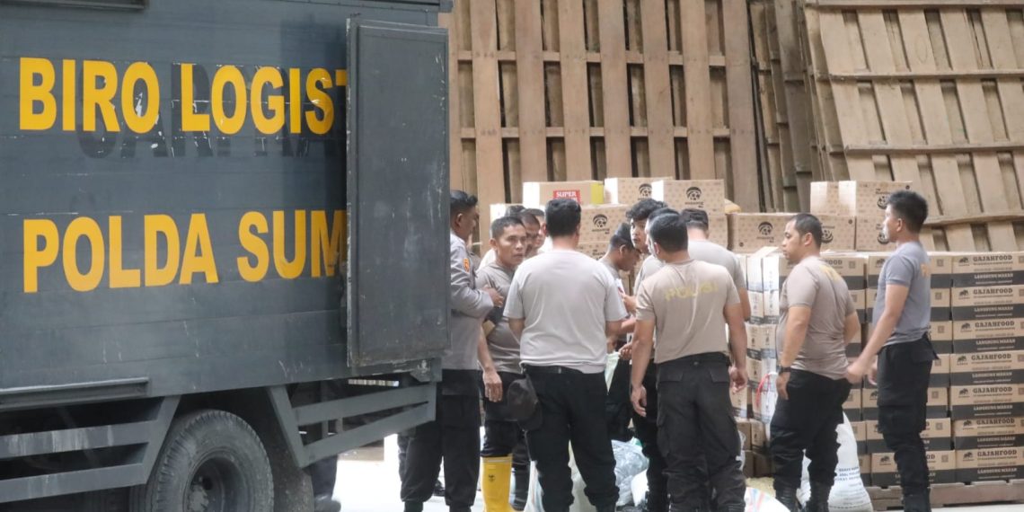 Helikopter Polda Sumut Kembali Distribusikan Bantuan Logistik, Prioritas Mendarat di Sibolga dan Tapteng