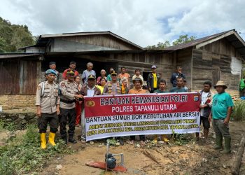 Polres Taput Bangun Sumur Bor, Hadirkan Air Bersih bagi Warga Lobu Pining Pascabencana Longsor