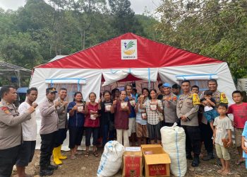 Polres Sibolga Salurkan Bantuan Sosial bagi Korban Banjir dan Tanah Longsor