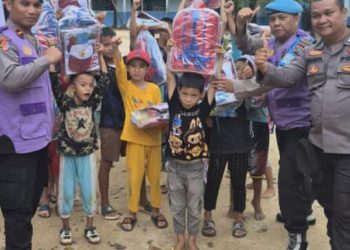 Tas dan Tawa Baru untuk Anak-anak Sibolga, Polda Sumut Pulihkan Trauma Pascabencana