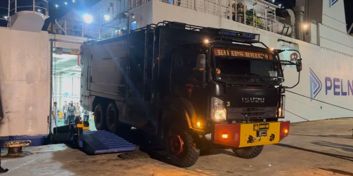 Kapal PT Pelni Pembawa Pasukan dan Logistik Polri Tiba di Pelabuhan Belawan, Perkuat Penanganan Bencana di Sumatera Utara
