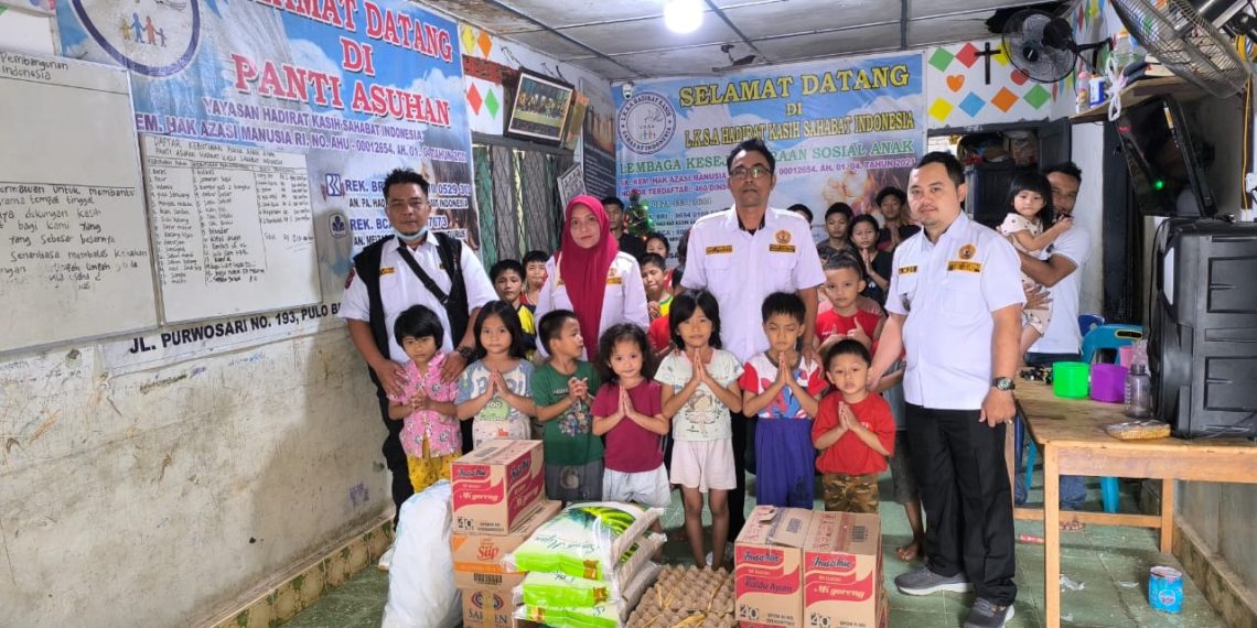 Pokdarkamtibmas Bhayangkara Hadir, Anak Panti Asuhan Hadirat Sahabat Anak Sambut Nataru Dengan Senyum