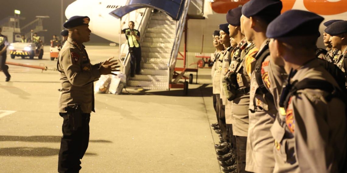 Ratusan Personel Brimob dari Lima Polda Tiba di Kualanamu, Perkuat Penanggulangan Bencana di Sumut dan Aceh