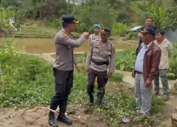 Polres Taput Pasang 4 Titik Sumur Bor di Wilayah Terdampak Bencana Lon gsor Dan Banjir di Kabupaten Taput Akhir Nopember Lalu.