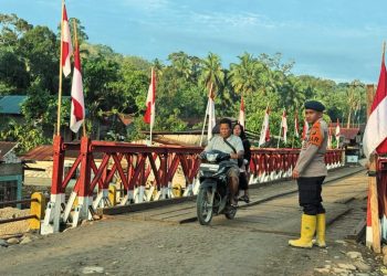 Pulihkan Kehidupan Pascabencana, Brimob Polda Sumut Bangun Sumur Bor dan Bersihkan Saluran Air