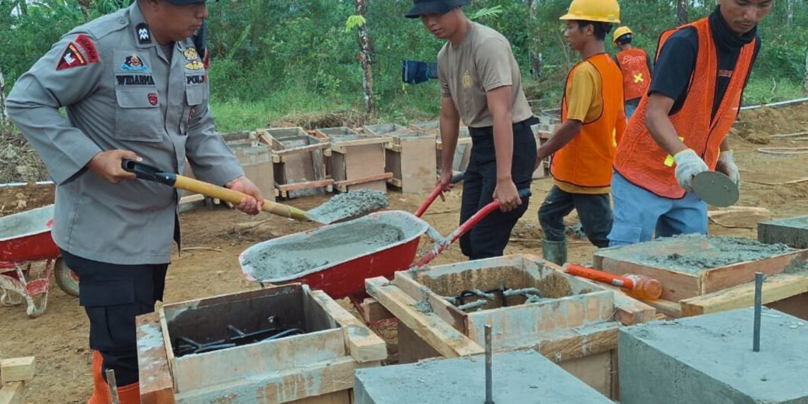 Aksi Nyata Brimob Sumut di Lima Desa Batang Toru, Pemulihan Terus Berjalan