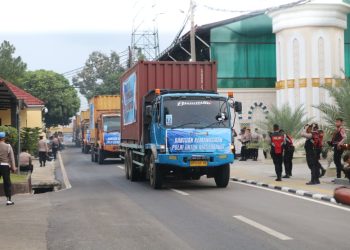 Lepas 22 Kontainer, Kapolri Pastikan Bantuan Terdistribusi Merata hingga Wilayah Terdampak Terpencil
