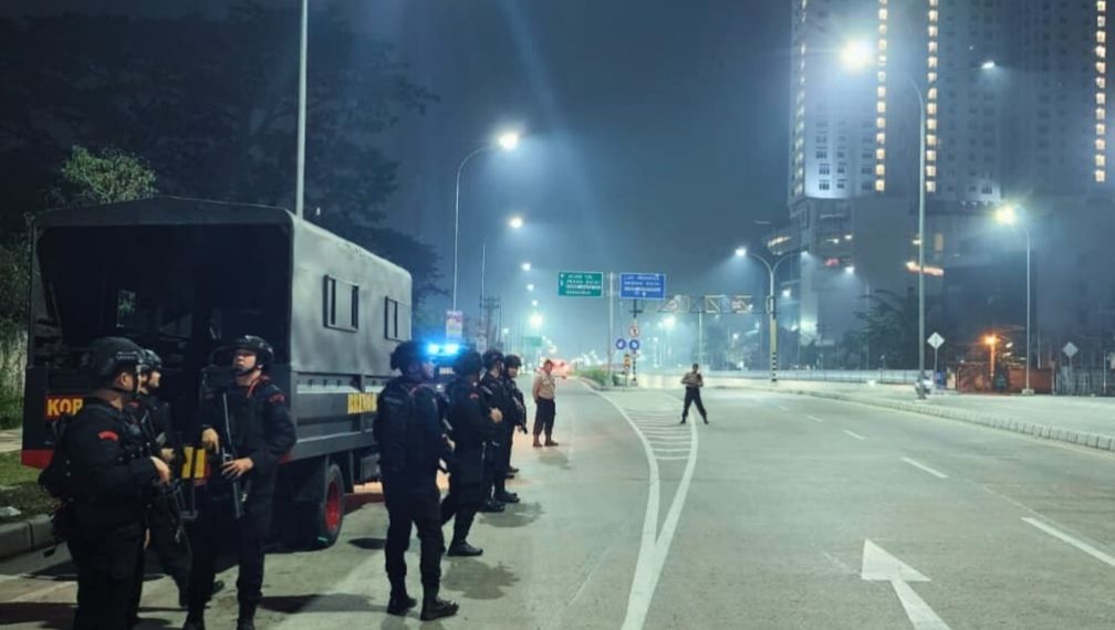 Hingga Dini Hari, Brimob Polda Sumut Intensifkan Patroli KRYD Cegah Kejahatan Jalanan