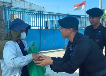 Menebar Kebaikan di Hari Minggu, Satuan Brimob Polda Sumut Hadir Menguatkan Kebersamaan di Tengah Masyarakat