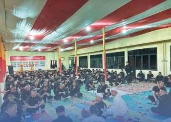 Pererat Kebersamaan di Bulan Ramadhan, Dansat Brimob Polda Sumut Pimpin Buka Puasa Bersama Personel Batalyon C