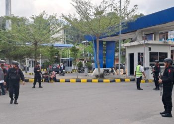 Brimob Sumut Siaga Penuh di Ajibata, Kawal Lonjakan Penumpang dalam Ops Ketupat 2026