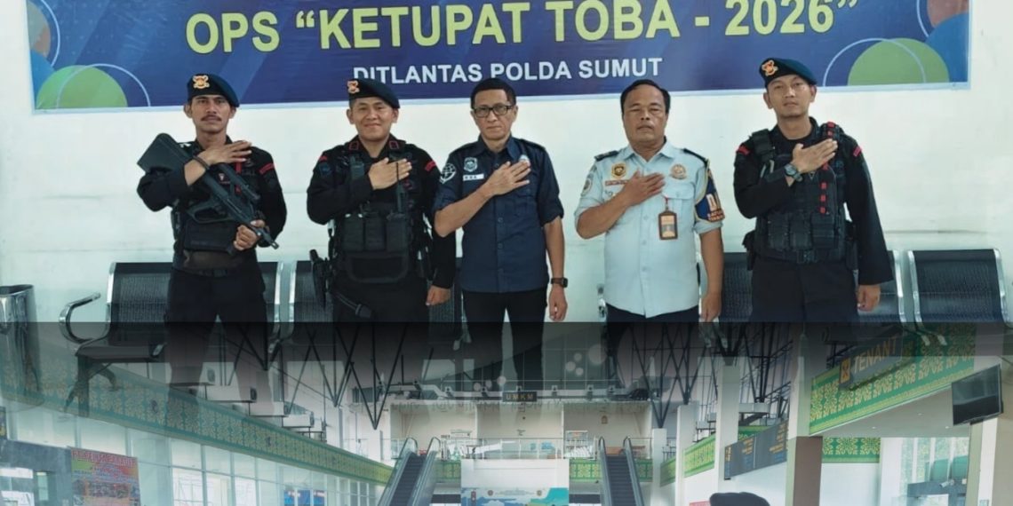 Brimob Polda Sumut Siaga Awasi Arus Mudik Balik di Terminal Amplas