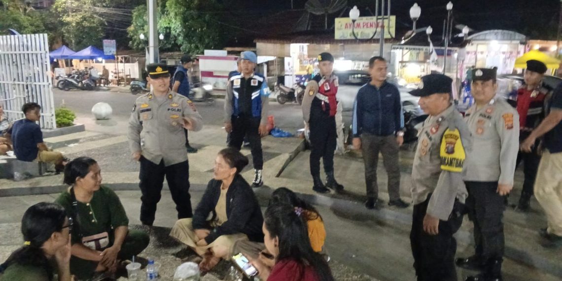 Cegah Kriminalitas dan 3C, Polres Tapteng Gelar Patroli Blue Light di Sejumlah Titik Rawan
