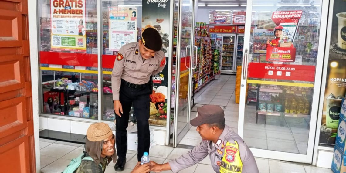 Kehangatan Polisi untuk Lansia dan ODGJ, Potret Humanis Polri di Sergai
