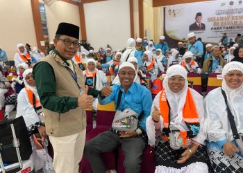Sambut Kepulangan Kloter 09, Ketua PPIH Ajak Jemaah Rawat Nilai-Nilai Kemabruran Haji