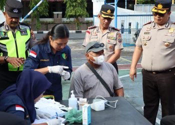 Sambut Hari Bhayangkara ke-80, Polres Sibolga Gelar Pemeriksaan Kesehatan Gratis bagi Pengemudi Becak