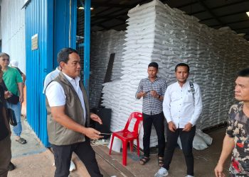 Pimwil Bulog Sumut Tinjau Hari Terakhir Pengangkutan Bantuan Pangan untuk Warga Kota Medan