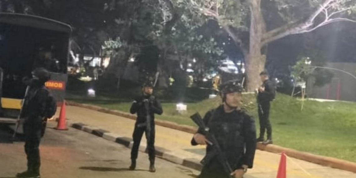 Sisir Titik Rawan Kota Medan, Patroli Satuan Brimob Polda Sumut Hadirkan Rasa Aman