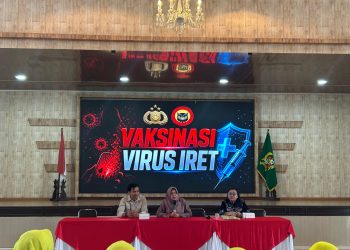 Tim Satgaswil Sumut Densus 88 AT Polri Berikan Vaksinasi IRET Kepada Ibu – ibu Di Lembaga Pemberdayaan Perempuan Lanjut Usia Kota Medan.