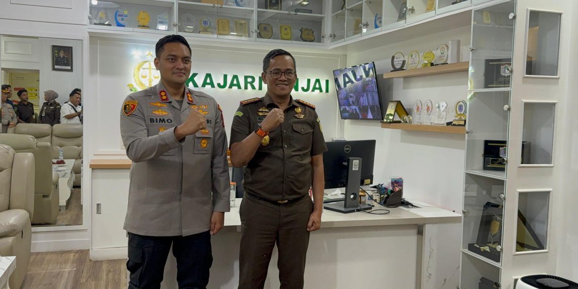 PERKUAT SINERGITAS KAPOLRES BINJAI YANG BARU GELAR KUNJUNGAN SILATURAHMI KE KEJAKSAAN NEGERI BINJAI