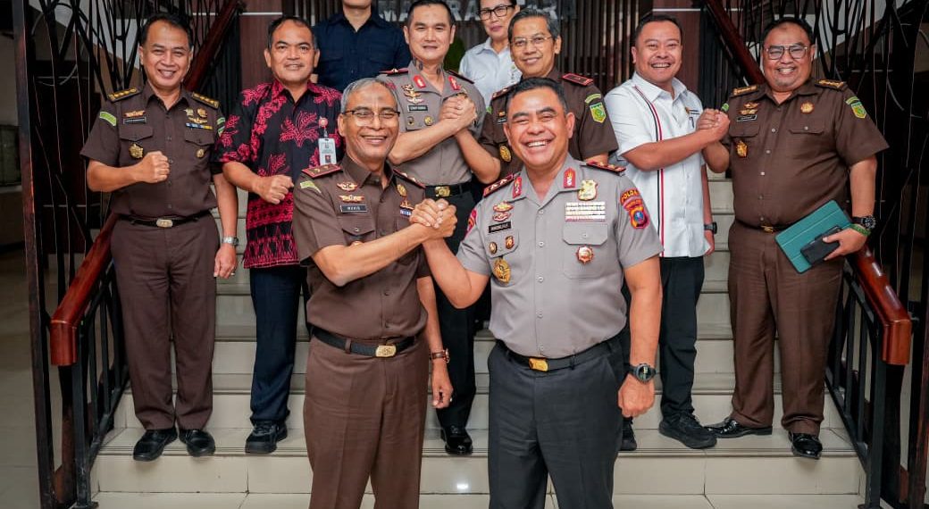 Perkuat Sinergi Penegakan Hukum, Kapolda Sumut Silaturahmi ke Kejati Sumut