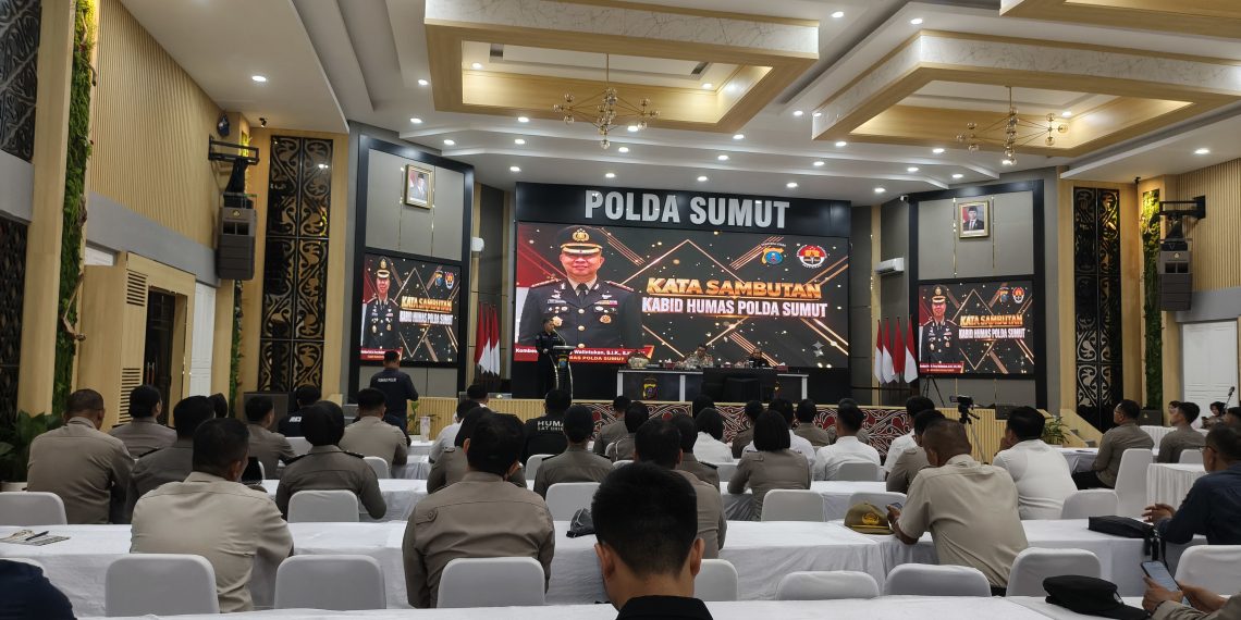 Tingkatkan Kompetensi Kehumasan, Personel Sihumas Polres Sibolga Ikuti Pelatihan Fotografi dan Video Sinematik