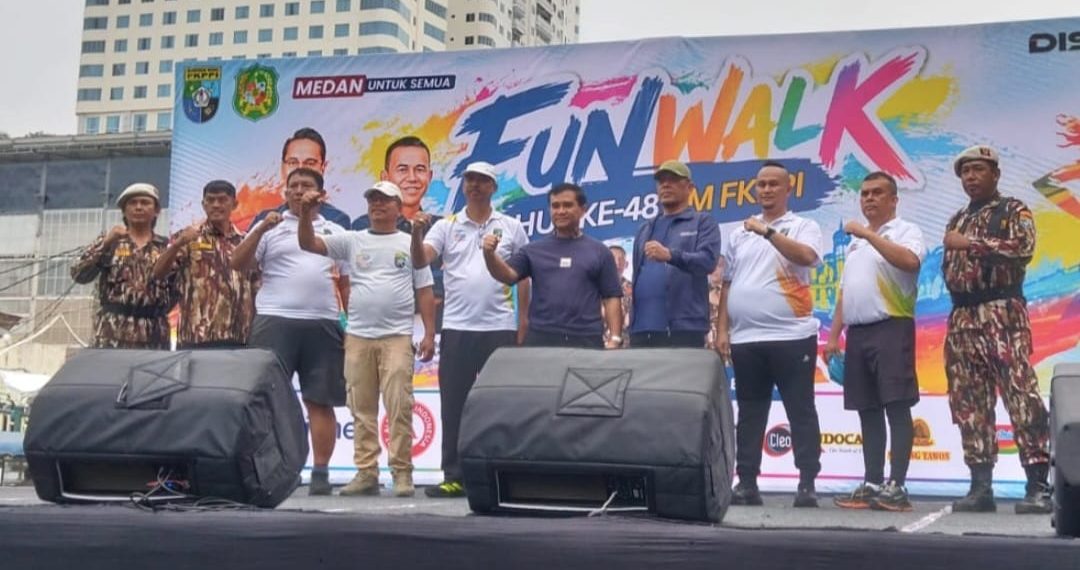 Wali Kota Medan Apresiasi HUT ke-48 GM FKPPI, Lepas Ribuan Peserta Funwalk Yang Digelar PC 0201 Medan di Lapangan Merdeka