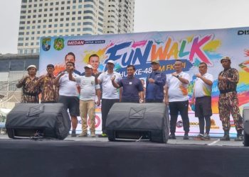 Wali Kota Medan Apresiasi HUT ke-48 GM FKPPI, Lepas Ribuan Peserta Funwalk Yang Digelar PC 0201 Medan di Lapangan Merdeka