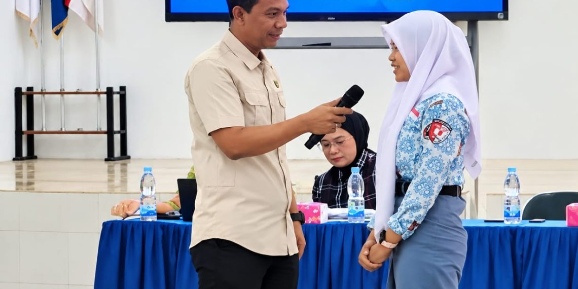 Cegah Kejahatan Siber Sejak Dini, Ditressiber Polda Sumut Edukasi Siswa SMAN 8 Medan