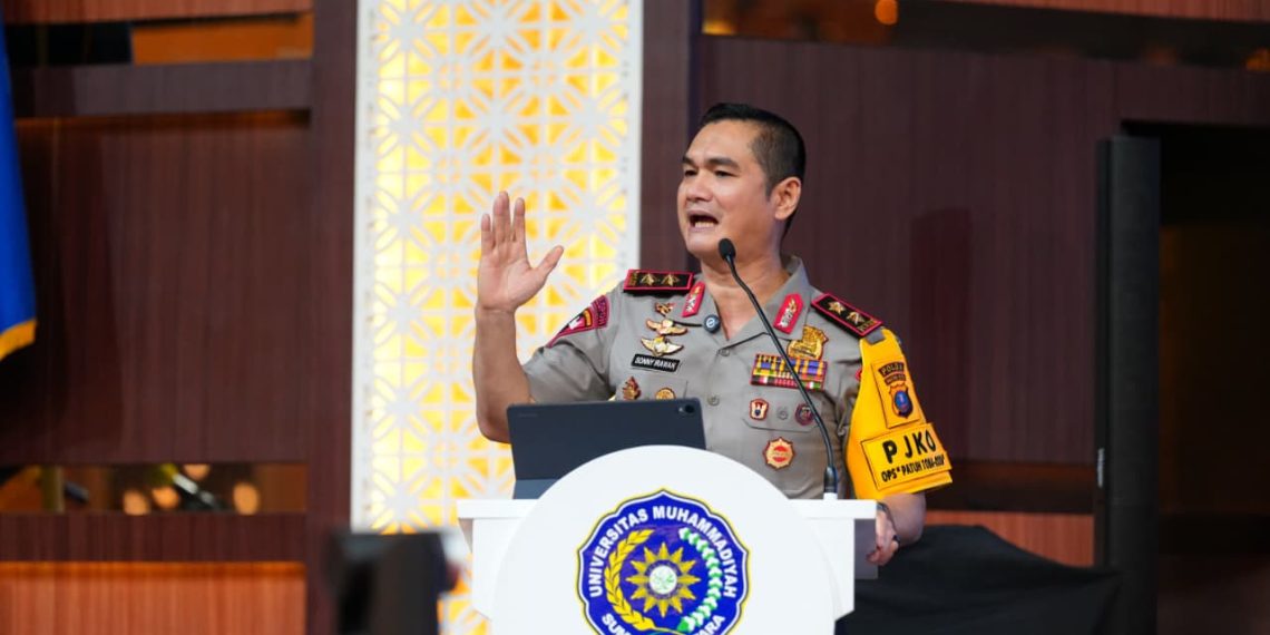 Kapolda Sumut Ajak Wisudawan UMSU Jaga Persatuan dan Semangat Nasionalisme